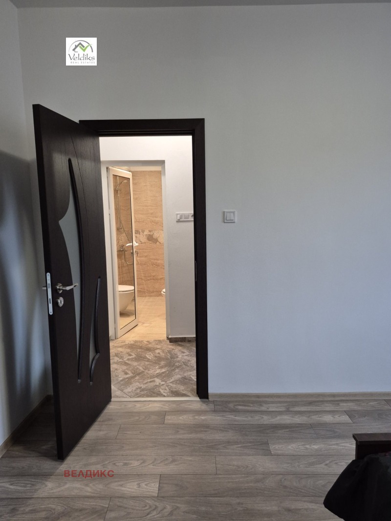 В аренду  2 спальни София , Център , 72 кв.м | 67951773 - изображение [11]