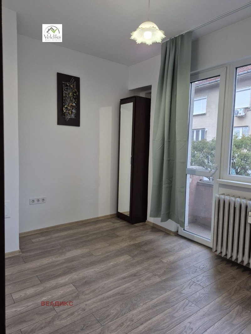 В аренду  2 спальни София , Център , 72 кв.м | 67951773 - изображение [14]
