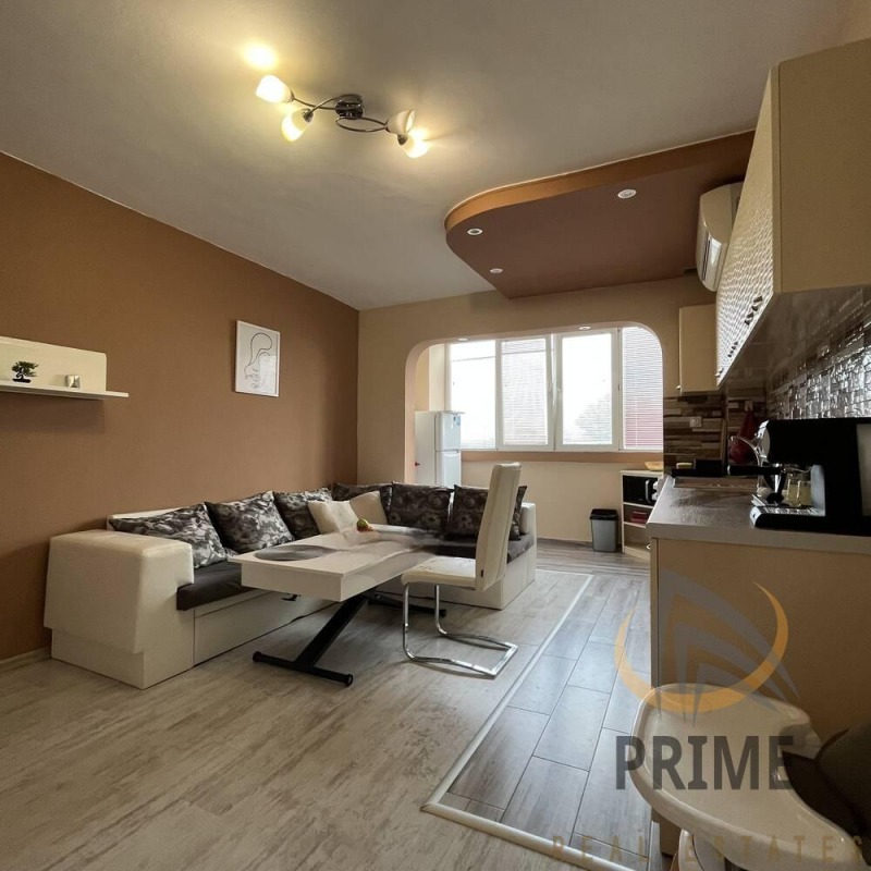 Kiadó  2 hálószobás Burgas , Vazrazsdane , 66 négyzetméter | 93823894
