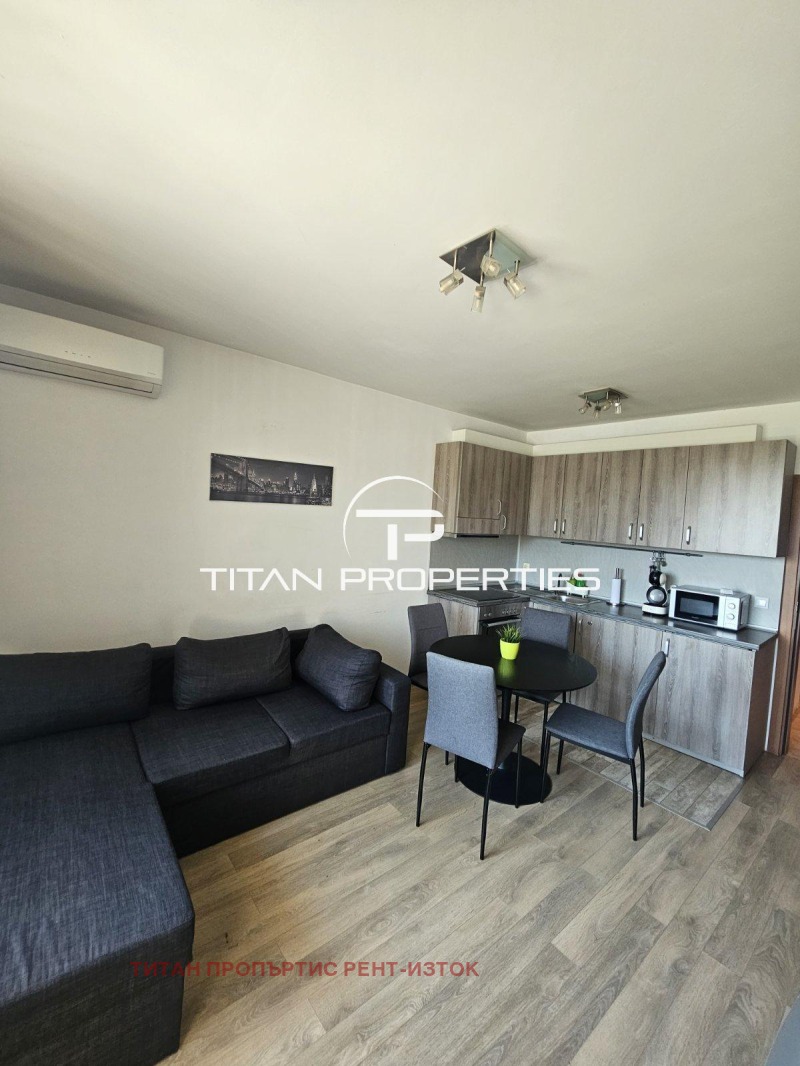 Til leie  1 soverom Burgas , Vazrasjdane , 55 kvm | 33810032