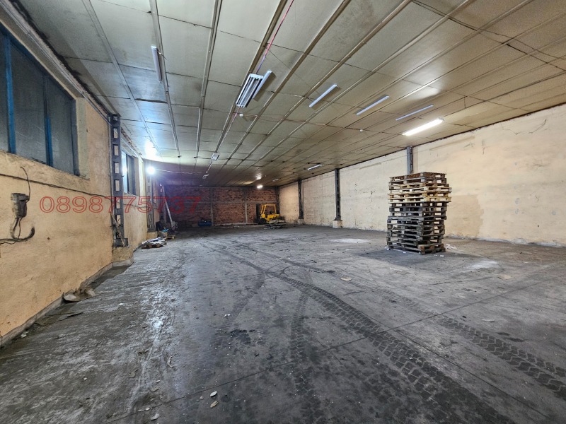 Дава под наем СКЛАД, гр. Пловдив, Брезовско шосе, снимка 10 - Складове - 52605835