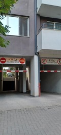 Дава под наем ГАРАЖ, ПАРКОМЯСТО, гр. София, Надежда 1, снимка 3