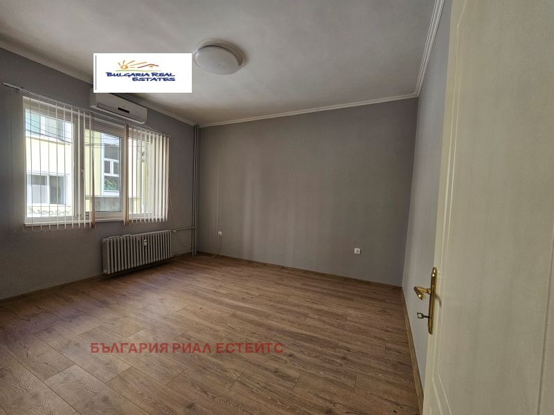В аренду  2 спальни София , Център , 107 кв.м | 59147596 - изображение [6]