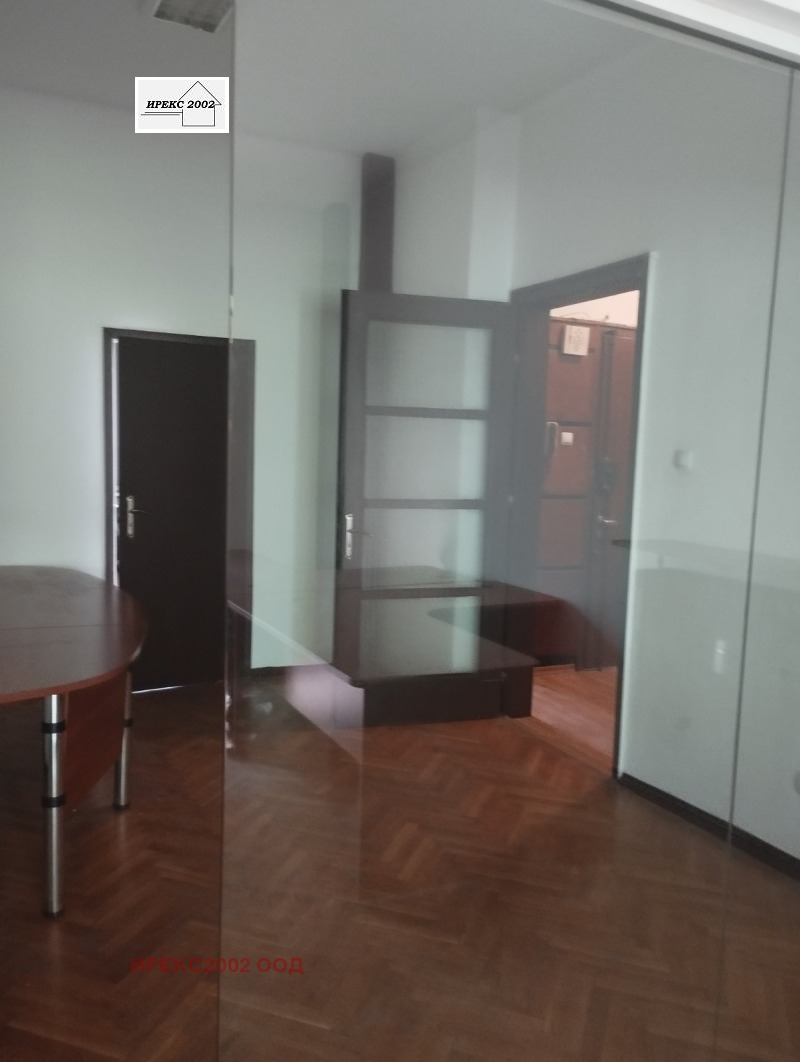 Kiralık  Ofis Sofia , Centar , 120 metrekare | 22237139 - görüntü [2]
