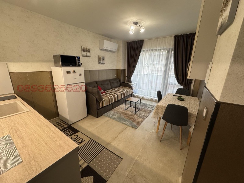 K pronájmu  1 ložnice Varna , Centar , 55 m2 | 65693865 - obraz [6]