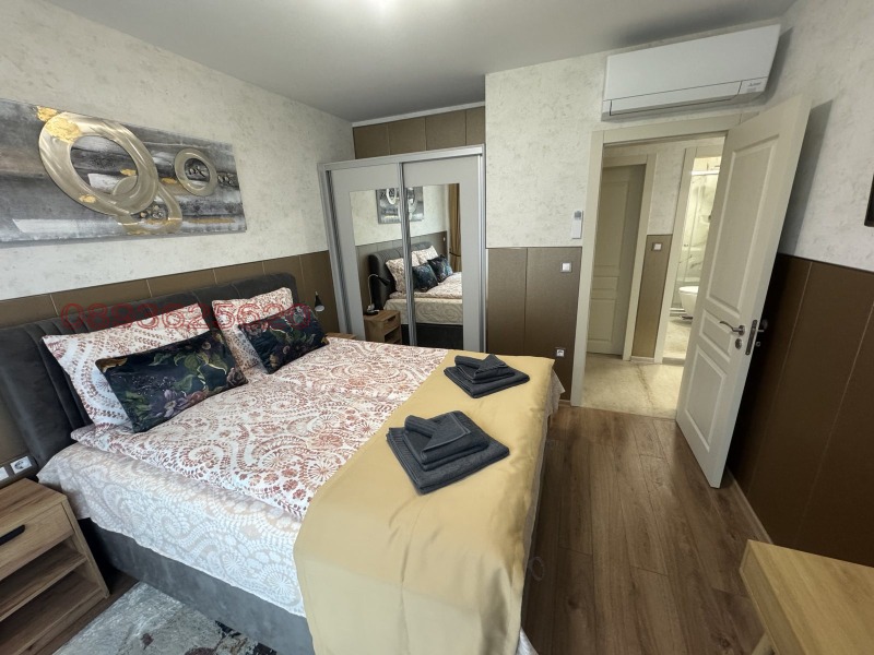 K pronájmu  1 ložnice Varna , Centar , 55 m2 | 65693865