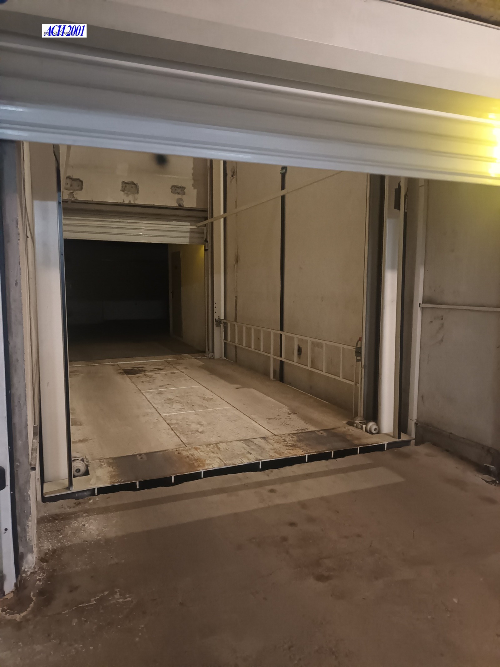Дава под наем ГАРАЖ, ПАРКОМЯСТО, гр. София, Зона Б-18, снимка 3 - Гаражи и паркоместа - 54924903