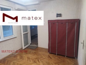 1 chambre Konfouto, Varna 1