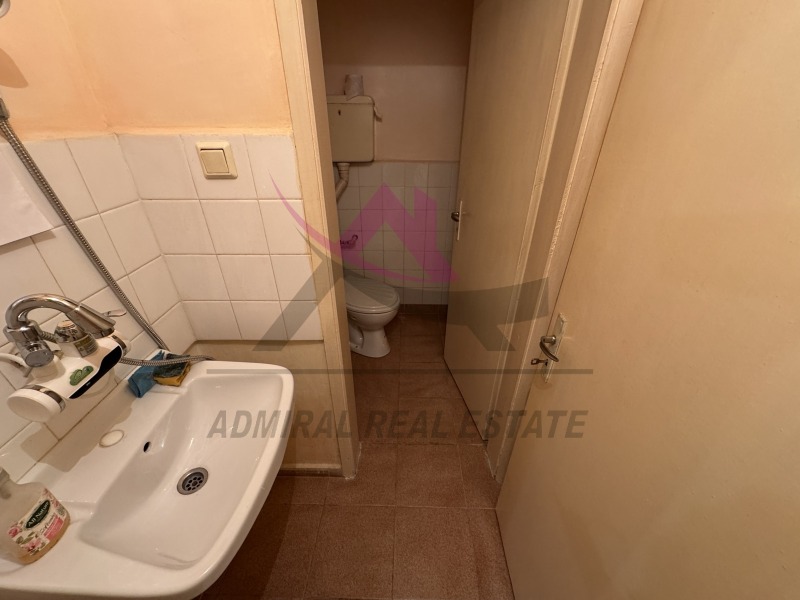 Προς ενοικίαση  Γραφείο Βαρνα , Οκραζνα βολνητσα-Γενεραλη , 42 τ.μ | 55541787 - εικόνα [3]