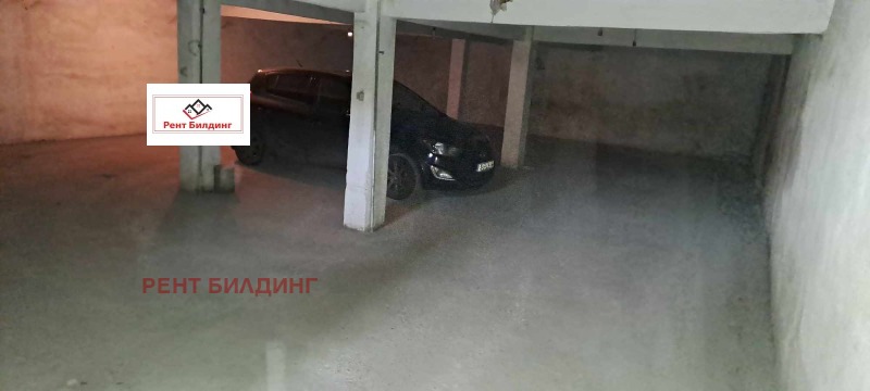 Дава под Наем ПАРКОМЯСТО в град Бургас, Център - 17 кв.м / 80 € » 156.47 лв., РЕНТ БИЛДИНГ