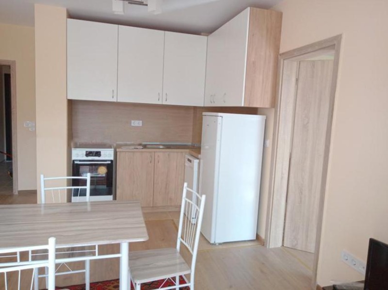 Дава под нем  2-стаен, град София, Люлин 9 •  511 € • ID 81809422 — holmes.bg - [1] 