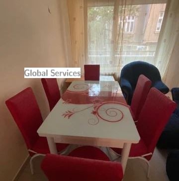 Издаје се  2 спаваће собе Софија , Медицинска академија , 120 м2 | 41766745