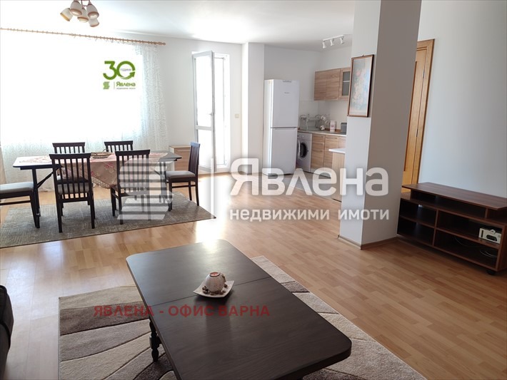 K pronájmu  3 ložnice Varna , Briz , 140 m2 | 68396466