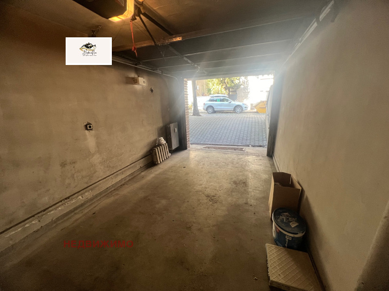 Para alugar  Garagem Sofia , Lozenec , 18 m² | 39774443 - imagem [2]