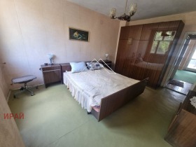 3+ camere da letto Tri chuchura - tsentar, Stara Zagora 11