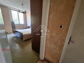 3+ camere da letto Tri chuchura - tsentar, Stara Zagora 13