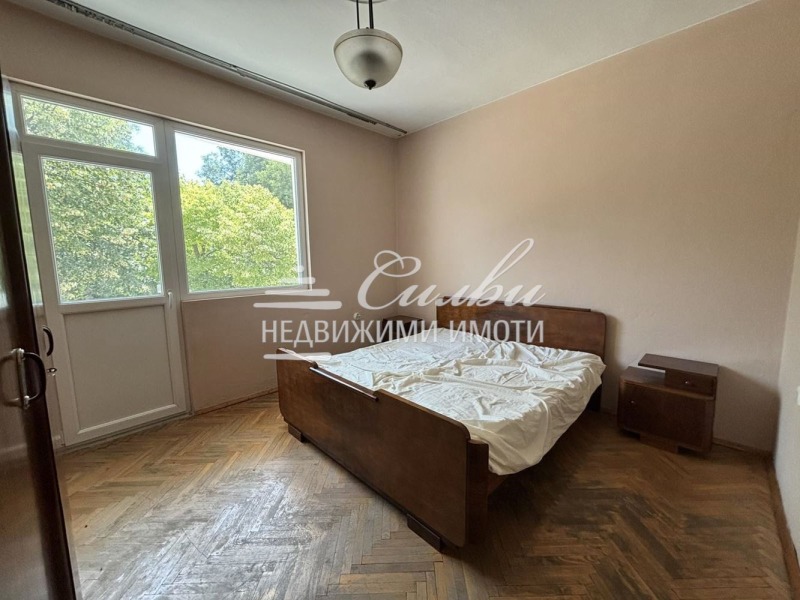 Дава под Наем 3-СТАЕН в град Шумен, Център - 90 кв.м / 435 € » 850.79 лв., НЕДВИЖИМИ ИМОТИ СИЛВИ
