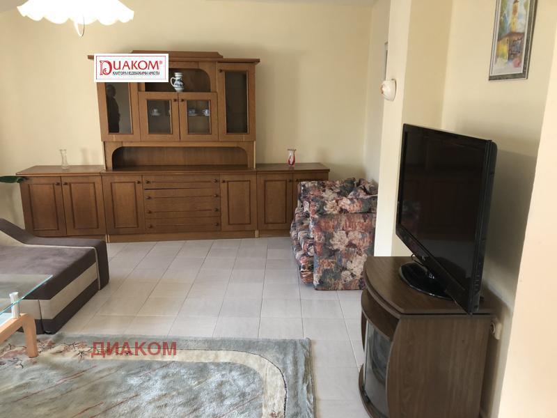 Til leie  1 soverom Burgas , Tsentar , 70 kvm | 29732912 - bilde [2]