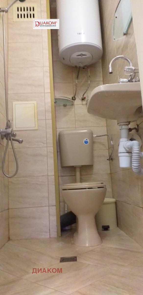Til leie  1 soverom Burgas , Tsentar , 70 kvm | 29732912 - bilde [8]