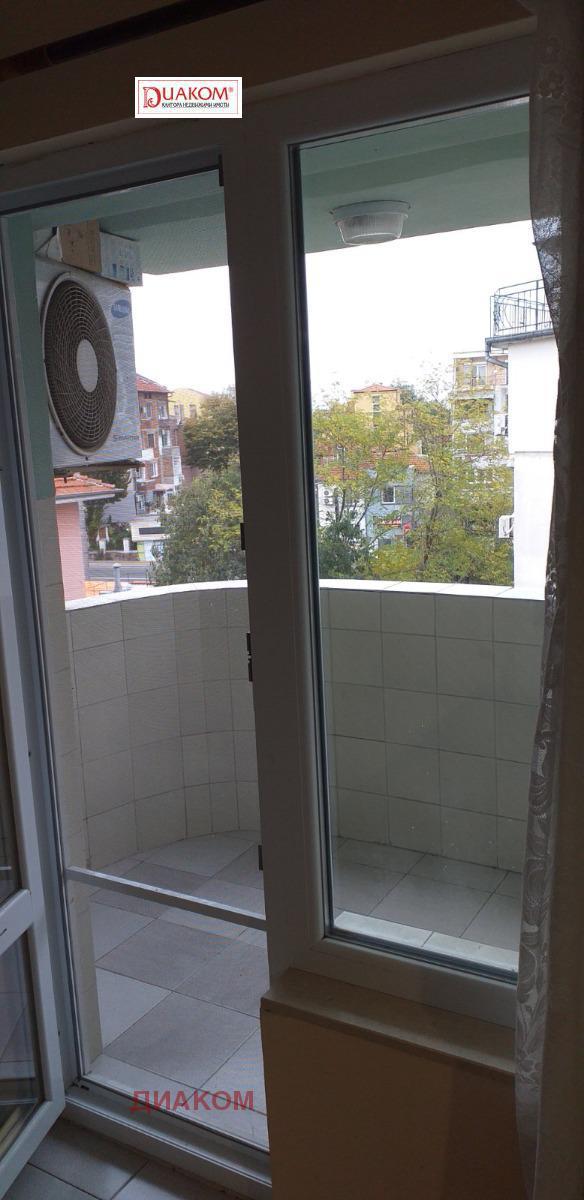 Til leie  1 soverom Burgas , Tsentar , 70 kvm | 29732912 - bilde [15]