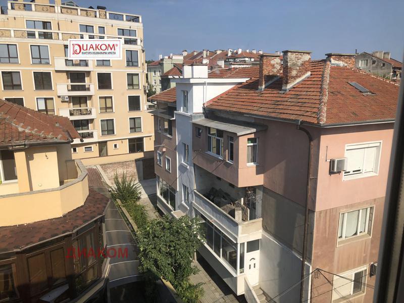 Til leie  1 soverom Burgas , Tsentar , 70 kvm | 29732912 - bilde [16]