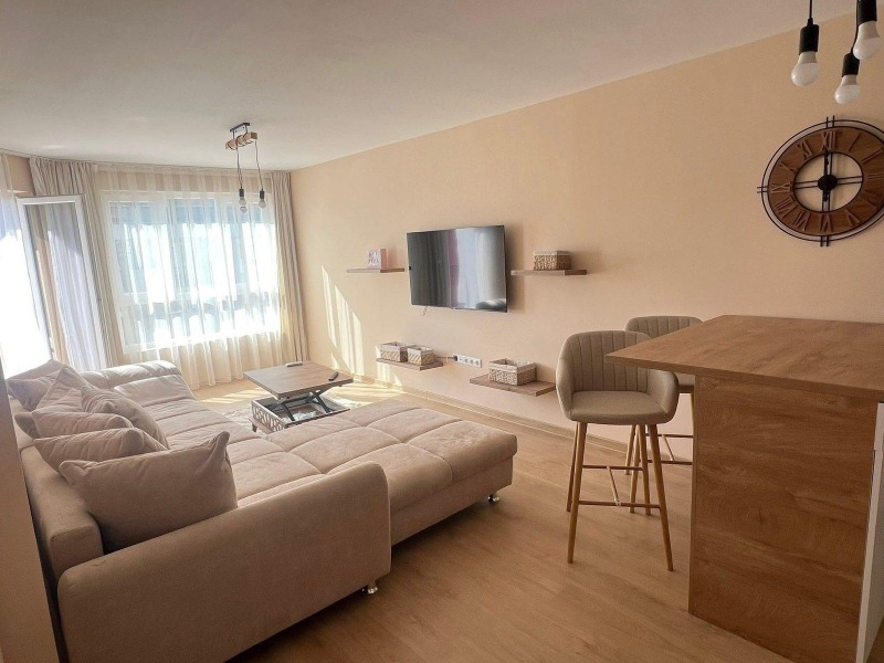 Til leie  2 soverom Plovdiv , Ostromila , 98 kvm | 48372530