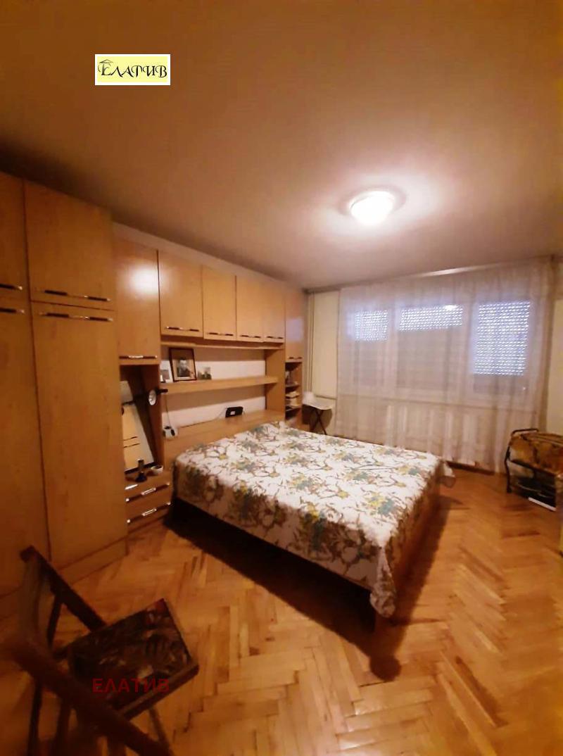 Te huur  1 slaapkamer Ruse , Tsentar , 79 m² | 50279177 - afbeelding [8]