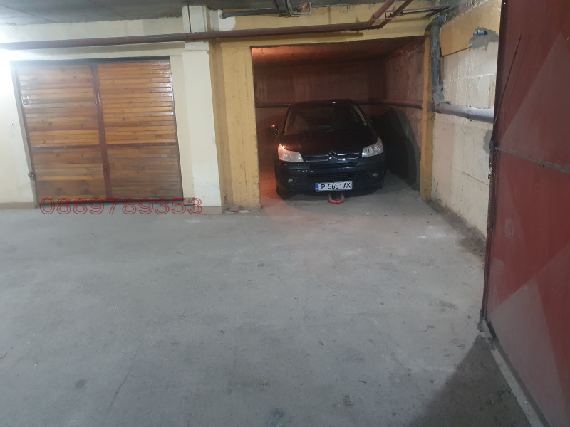 Дава под наем ГАРАЖ, ПАРКОМЯСТО, гр. Русе, Ялта