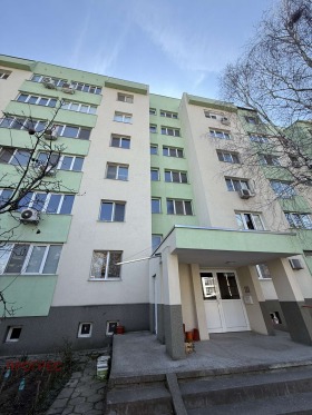 1 dormitorio Jristo Smirnenski, Plovdiv 5