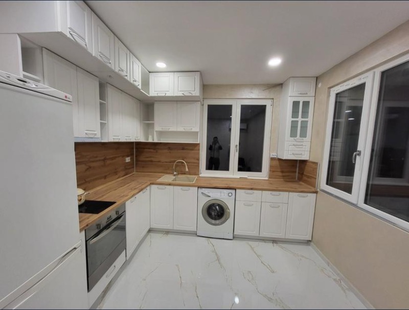 Дава под нем  Къща, град София, Княжево •  400 EUR • ID 27649181 — holmes.bg - [1] 