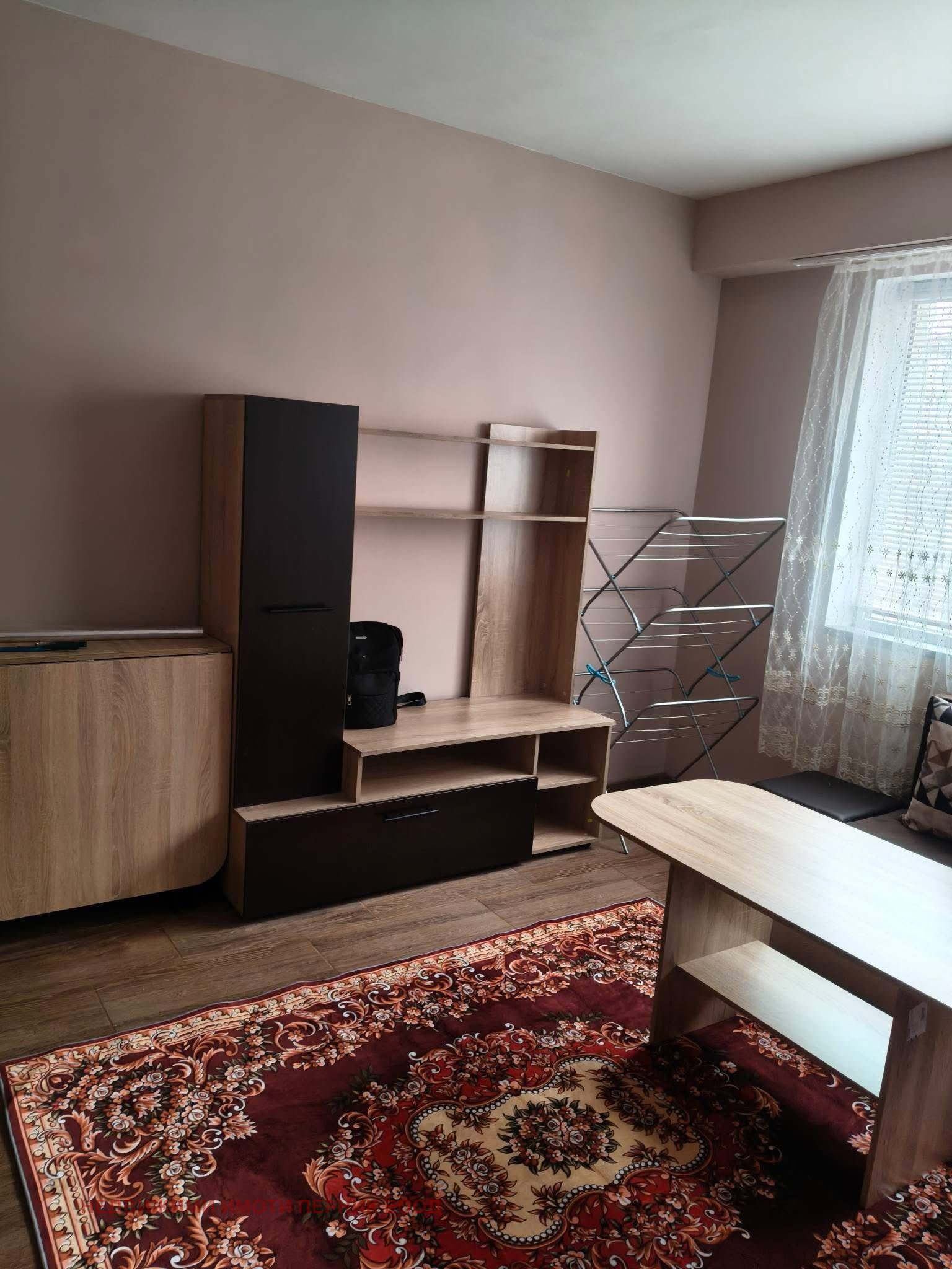 Дава под наем 1-СТАЕН, гр. Перник, Изток, снимка 4 - Апартаменти - 54001393