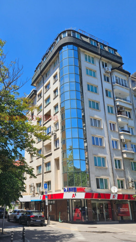 Kiralık Mağaza