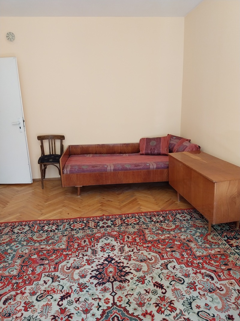 Vuokrattavana  1 makuuhuone Sofia , Fondovi žilišta , 64 neliömetriä | 69123721 - kuva [2]