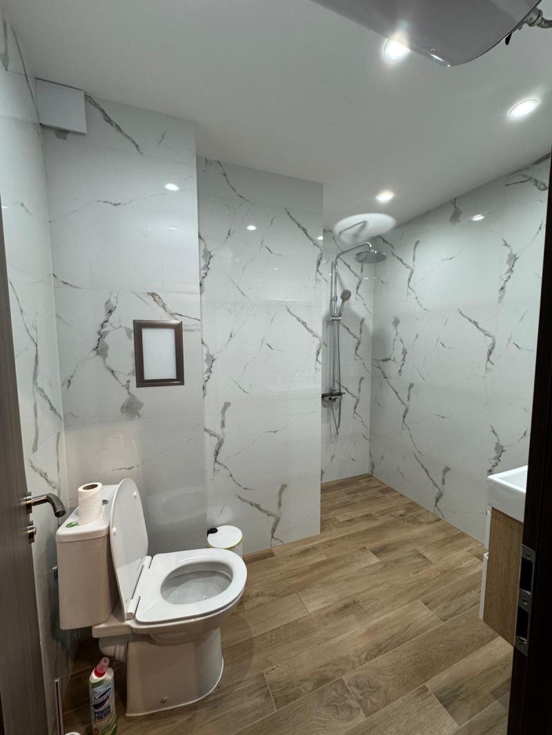 Дава под наем 3-СТАЕН, гр. Пловдив, Център, снимка 7 - Апартаменти - 52750115