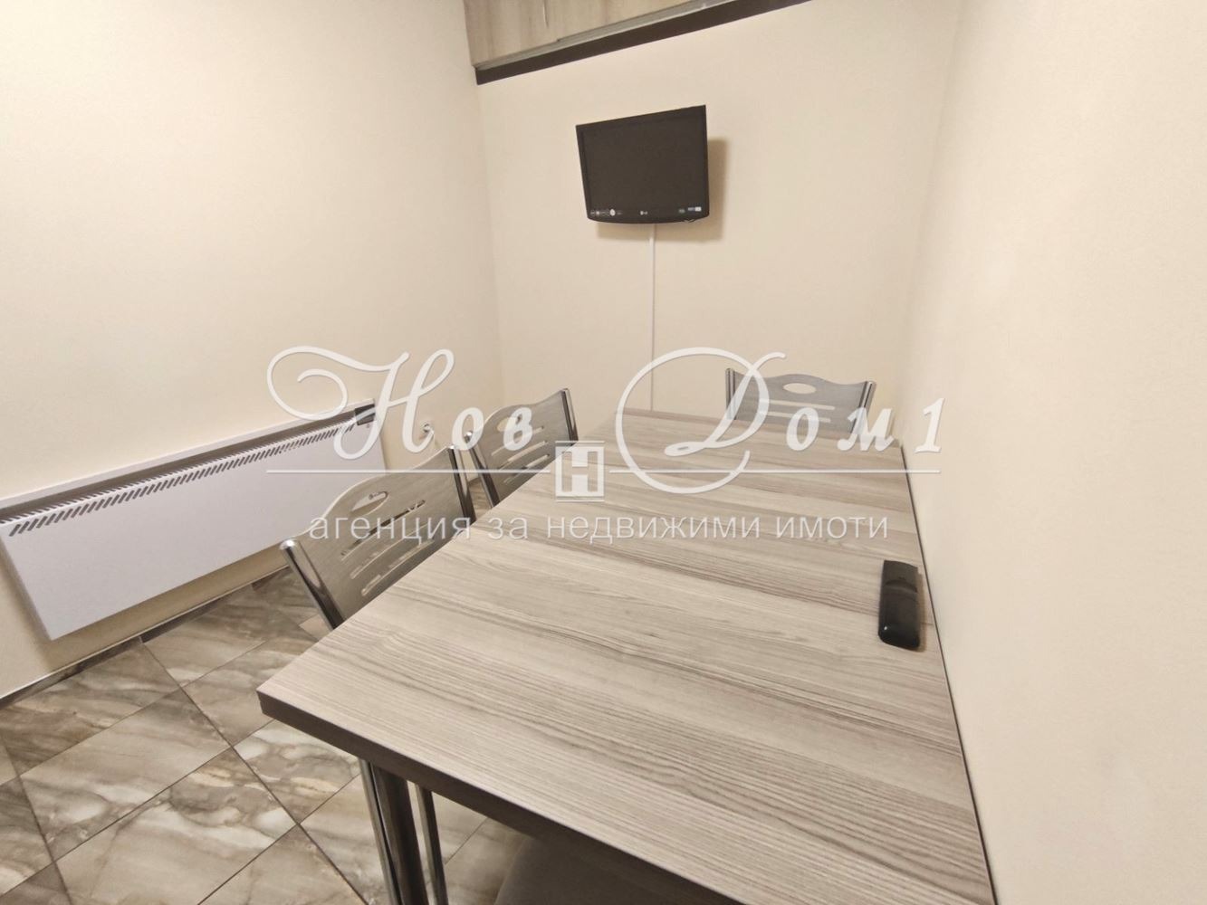 Дава под наем ЕТАЖ ОТ КЪЩА, гр. Варна, Трошево, снимка 4 - Етаж от къща - 54214443