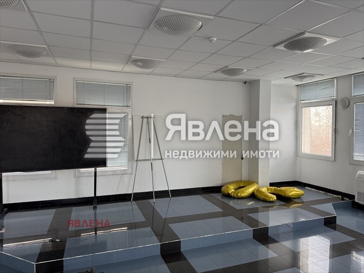Дава под наем ОФИС, гр. Пловдив, Център, снимка 4 - Офиси - 52978803
