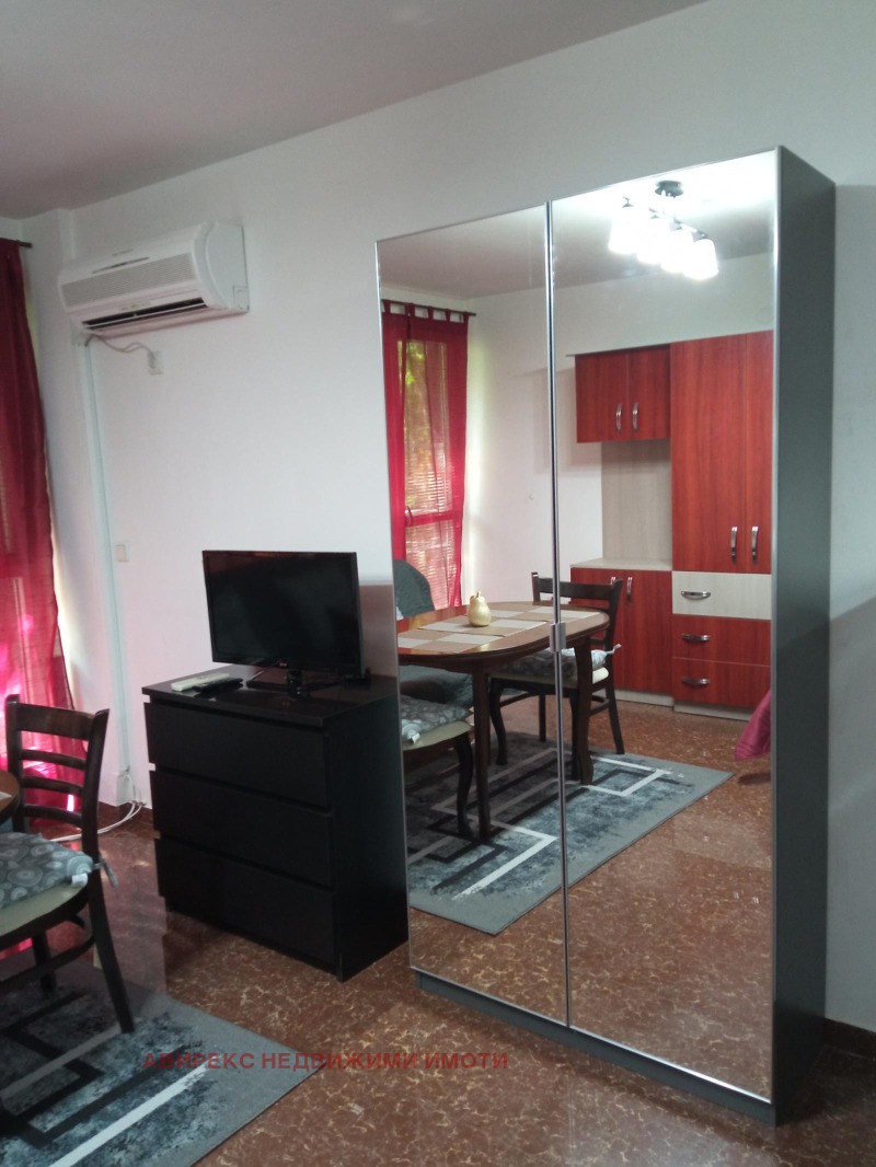 Дава под наем  1-стаен град Пловдив , Кършияка , 45 кв.м | 10158677 - изображение [4]