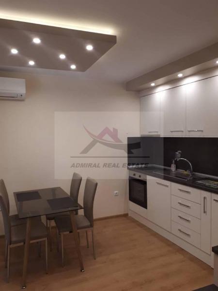 Para alugar  1 quarto Varna , Kolhozen pazar , 70 m² | 17981005