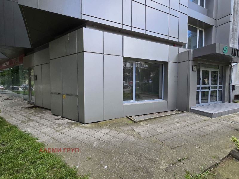Da affittare  Negozio Varna , GP Gara , 65 mq | 36040405 - Immagine [5]