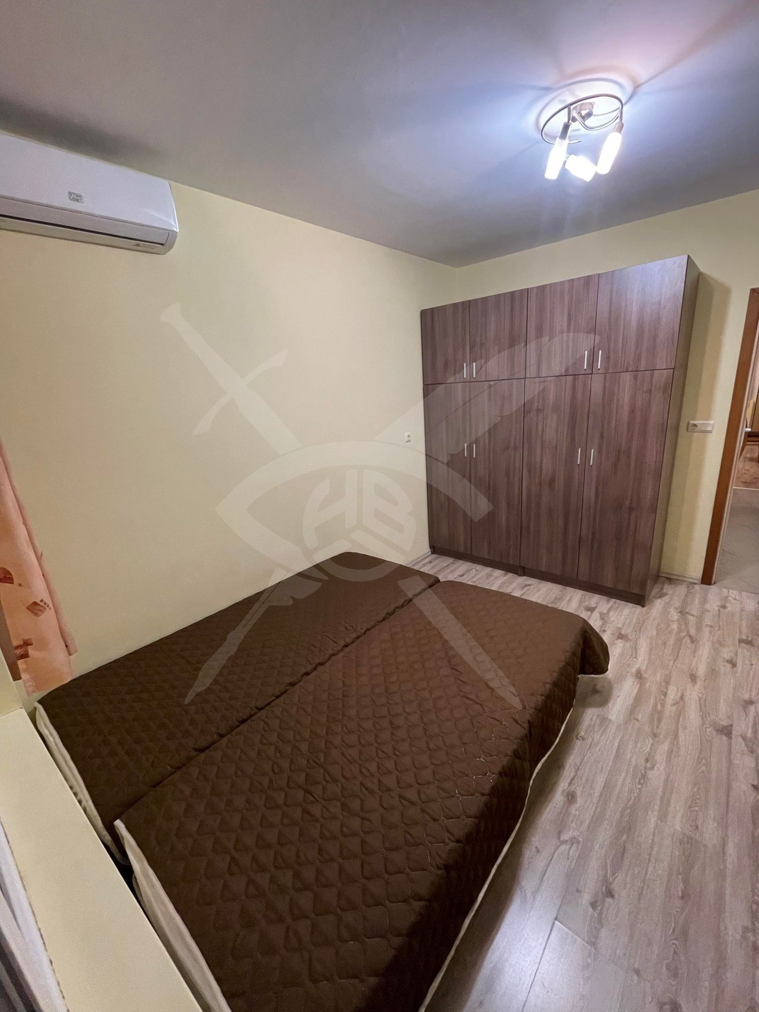 Дава под наем 3-СТАЕН, гр. Варна, Колхозен пазар, снимка 2 - Апартаменти - 51460361