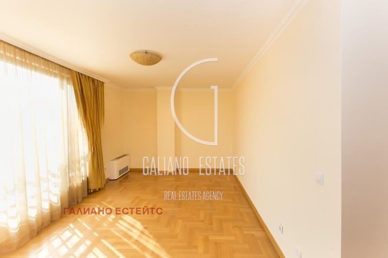 Дава под наем 4-СТАЕН, гр. София, Изток, снимка 4 - Апартаменти - 53559075