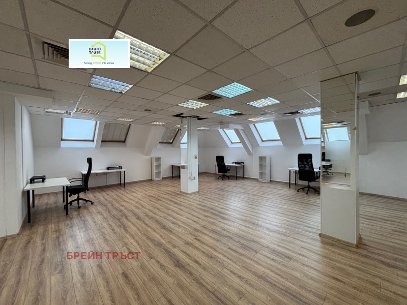 Para alugar  Escritório Sofia , Zona B-18 , 230 m² | 43908999 - imagem [2]