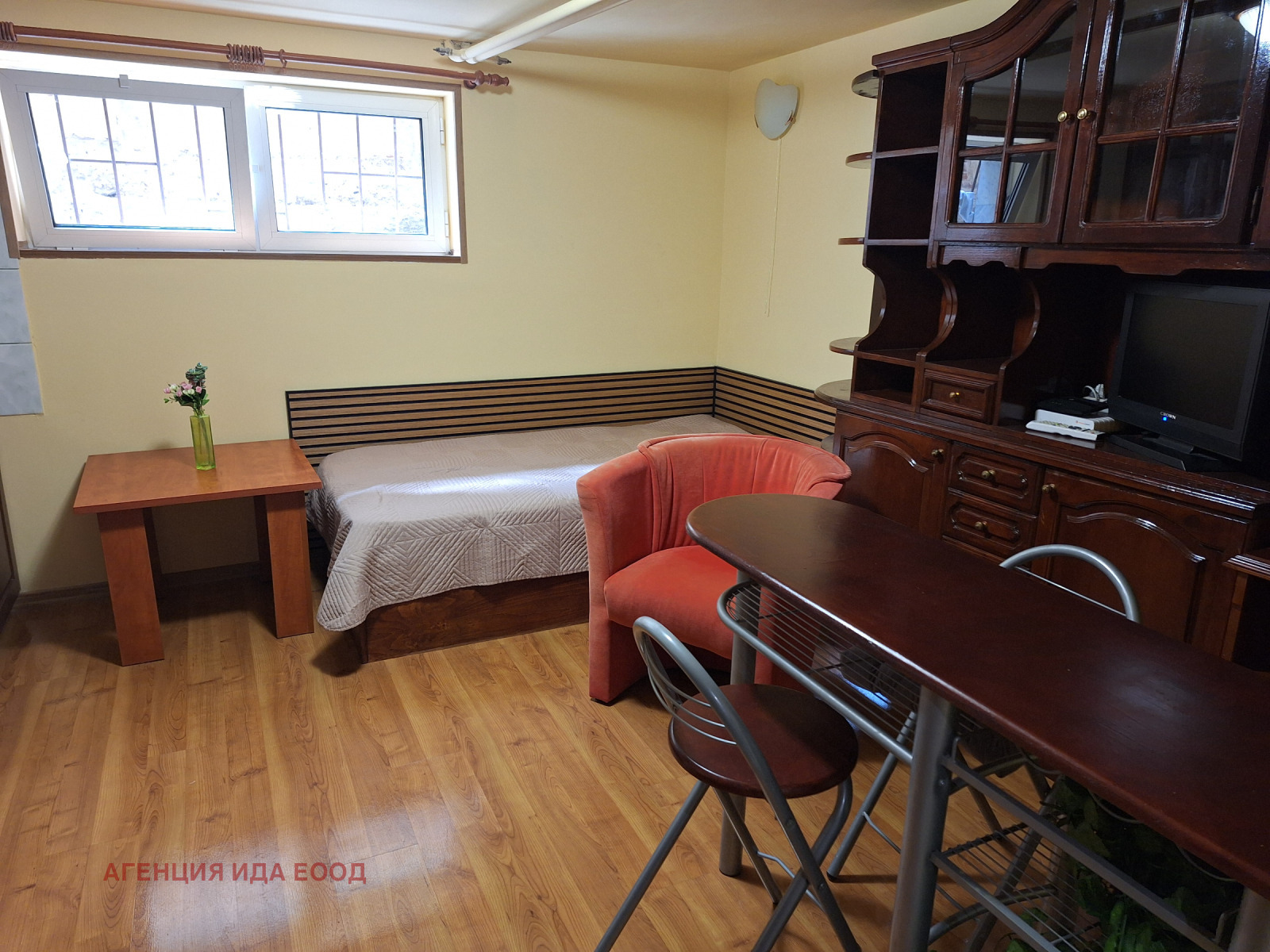 Дава под наем АТЕЛИЕ, ТАВАН, гр. София, Лозенец, снимка 10 - Апартаменти - 56239047
