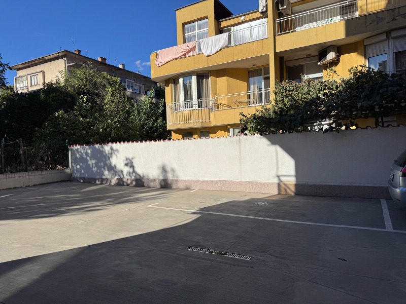 В аренду  Парковочное место Пловдив , Младежки Хълм , 15 кв.м | 26779723