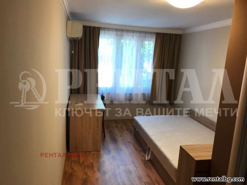 Дава под наем  Многостаен град Пловдив , Център , 100 кв.м | 57393104 - изображение [7]