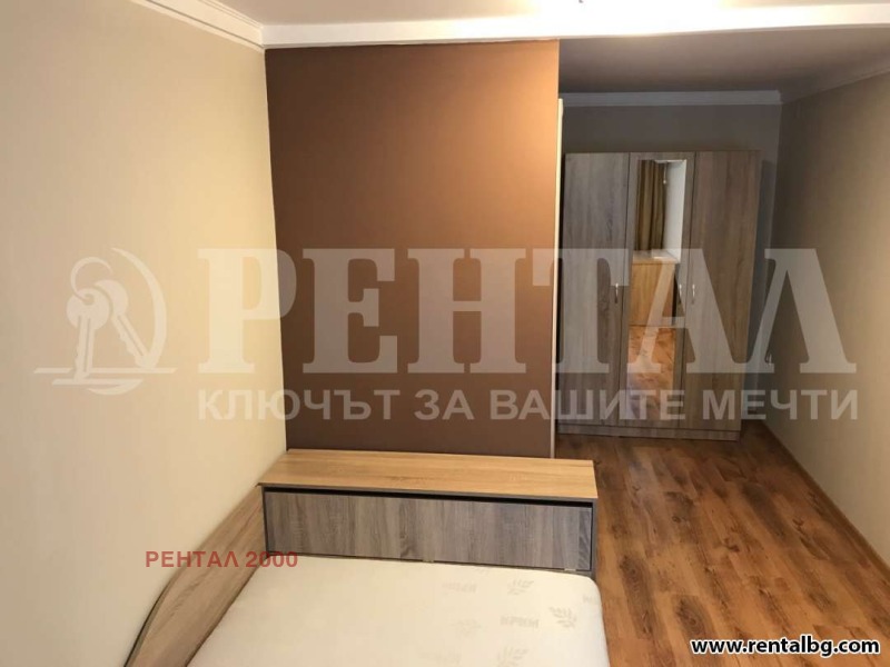 Дава под наем  Многостаен град Пловдив , Център , 100 кв.м | 57393104 - изображение [11]