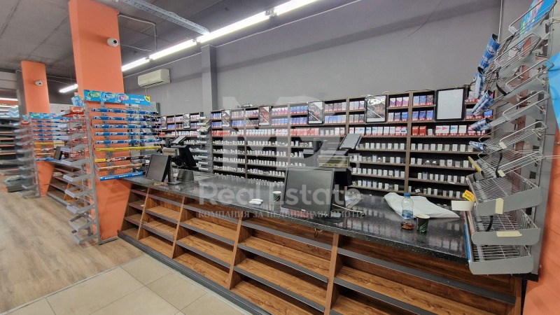 Под наем МАГАЗИН, град Пловдив, Кючук Париж • 6500 € / 12712.90 лв. • 59288479 1