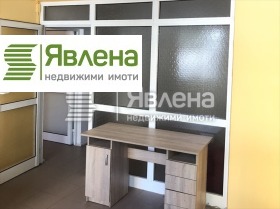 Kancelář Zona B-18, Sofia 1