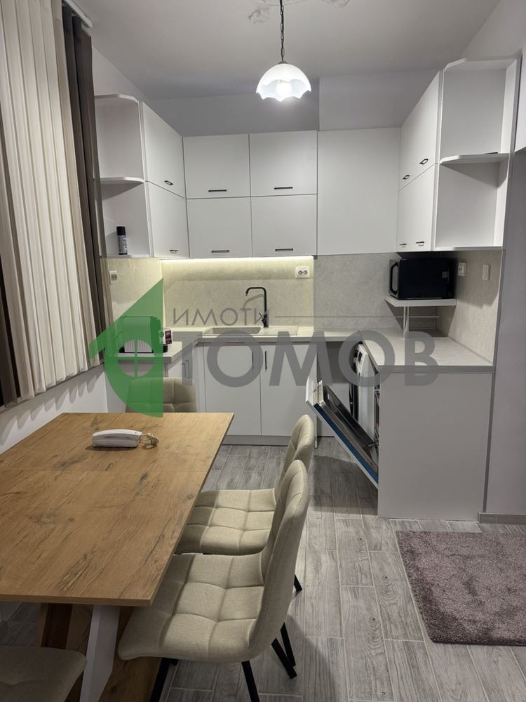 Дава под наем 3-СТАЕН, гр. Шумен, Център, снимка 3 - Апартаменти - 52371109