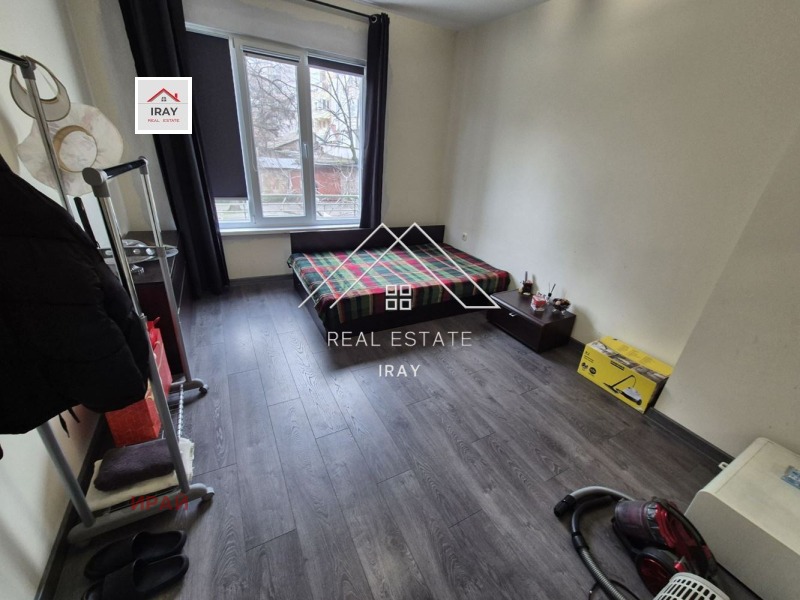 Дава под наем МНОГОСТАЕН, гр. Стара Загора, Център, снимка 10 - Апартаменти - 53485616